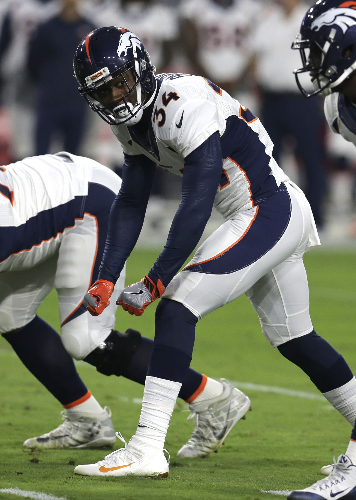 Broncos Cardinals Football